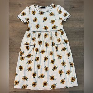 Molly Malloy Vintage 90s Retro Sunflower Print Sundress Pockets White Yellow